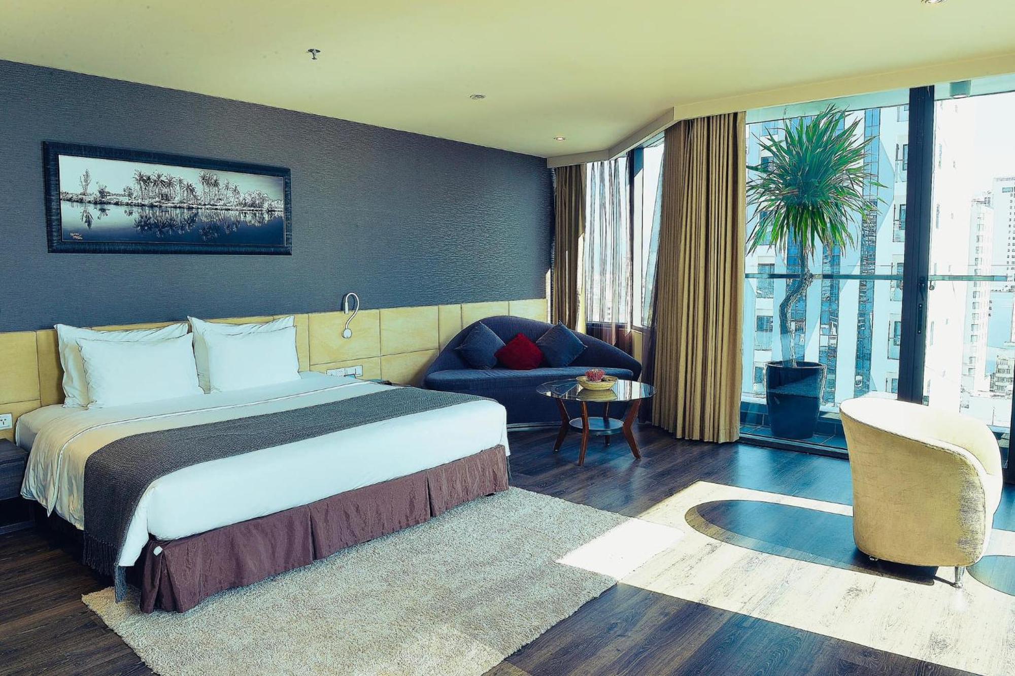 อลาน่า นาตรัง บีช โฮเต็ล Hotel ญาจาง ภายนอก รูปภาพ